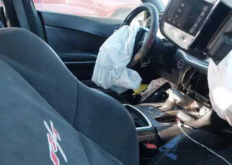 2015 Dodge Charger Road/Track z USA, uszkodzony, nr VIN 2C3CDXCT2FH857865